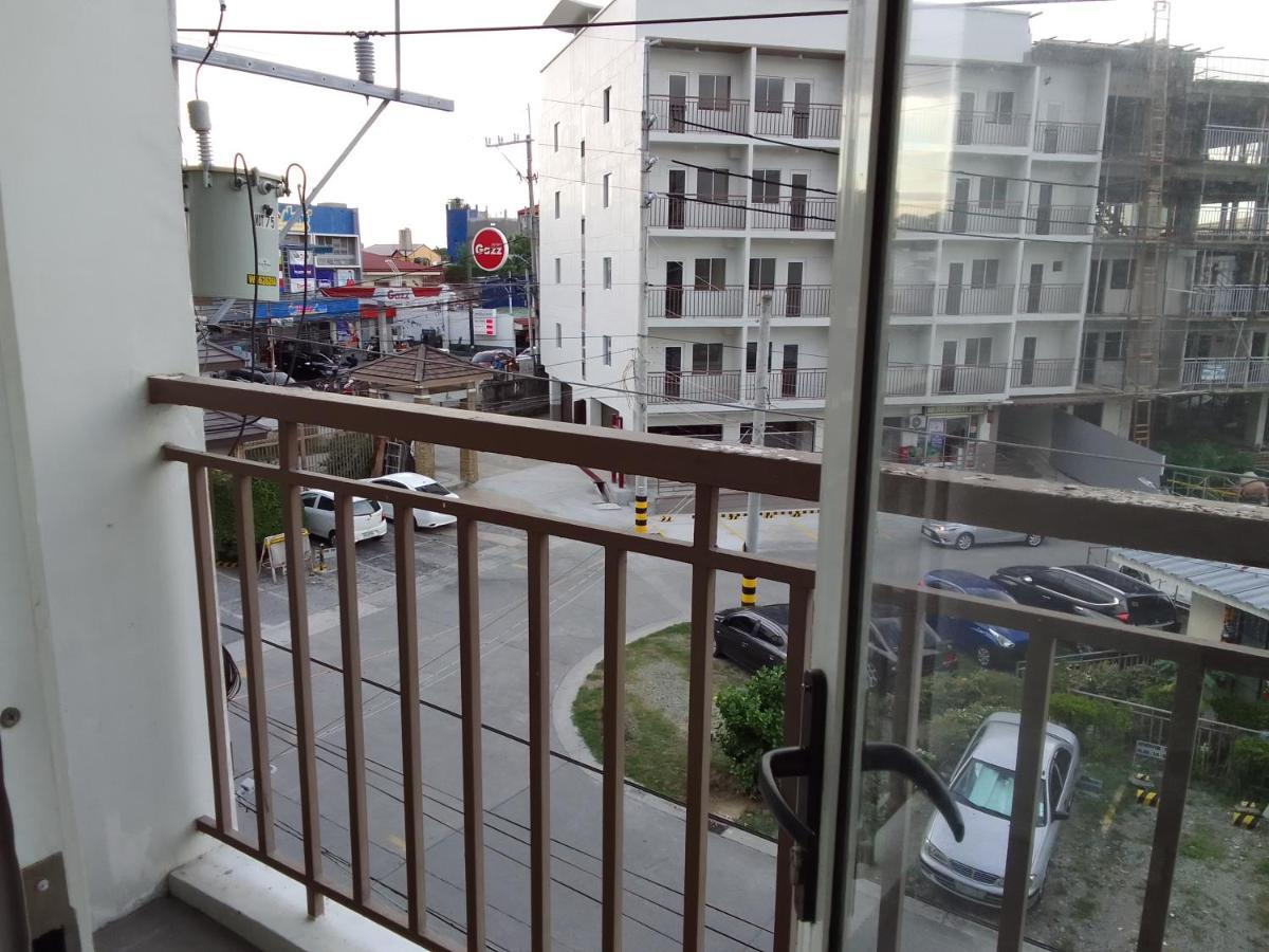 Emmanuel'S Service Apartment Near The Airport マニラ市 エクステリア 写真
