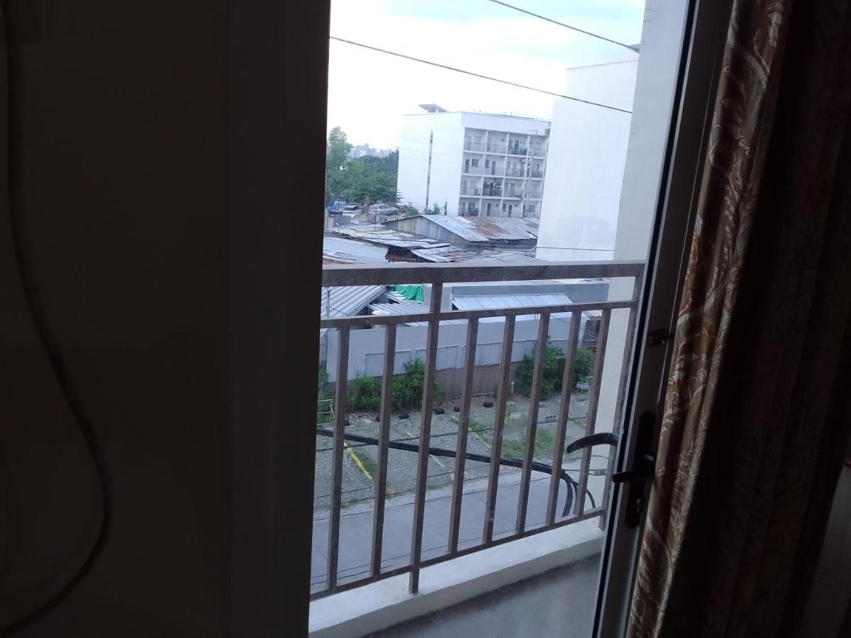 Emmanuel'S Service Apartment Near The Airport マニラ市 エクステリア 写真