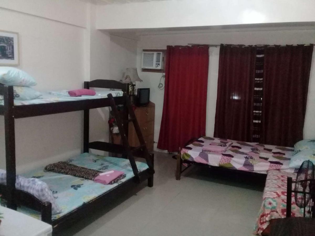 Emmanuel'S Service Apartment Near The Airport マニラ市 エクステリア 写真