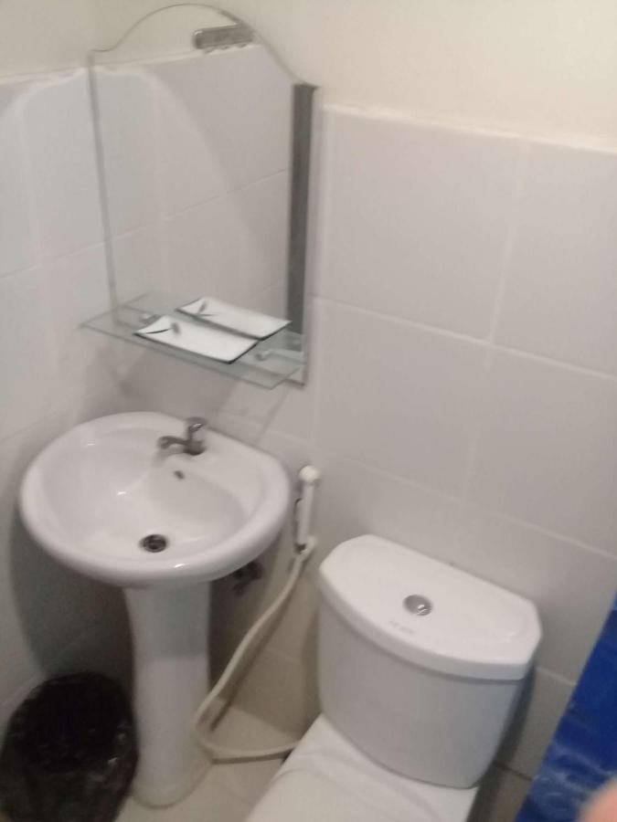 Emmanuel'S Service Apartment Near The Airport マニラ市 エクステリア 写真