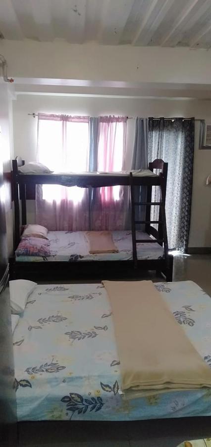 Emmanuel'S Service Apartment Near The Airport マニラ市 エクステリア 写真