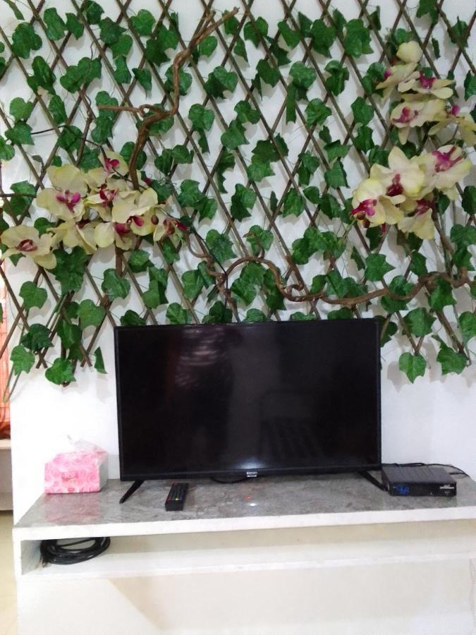 Emmanuel'S Service Apartment Near The Airport マニラ市 エクステリア 写真