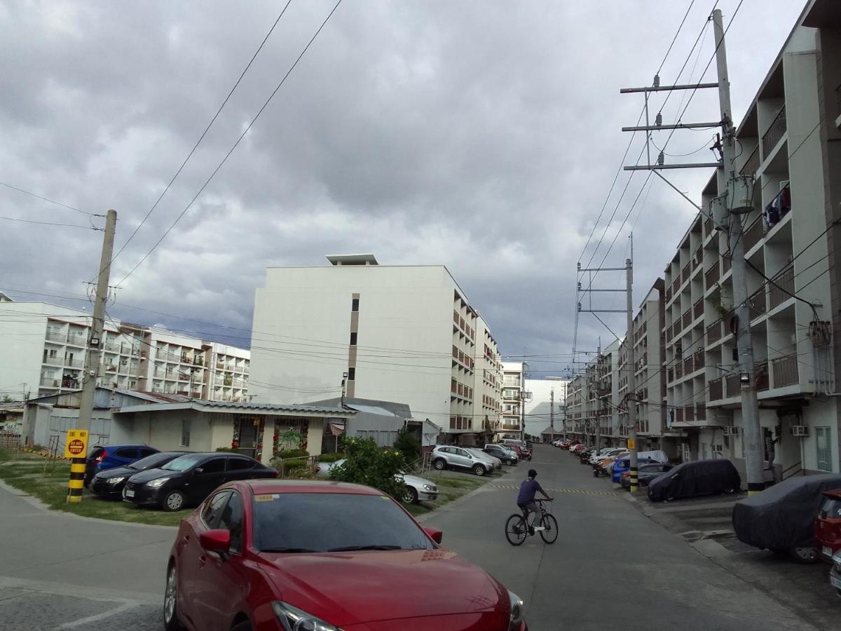 Emmanuel'S Service Apartment Near The Airport マニラ市 エクステリア 写真