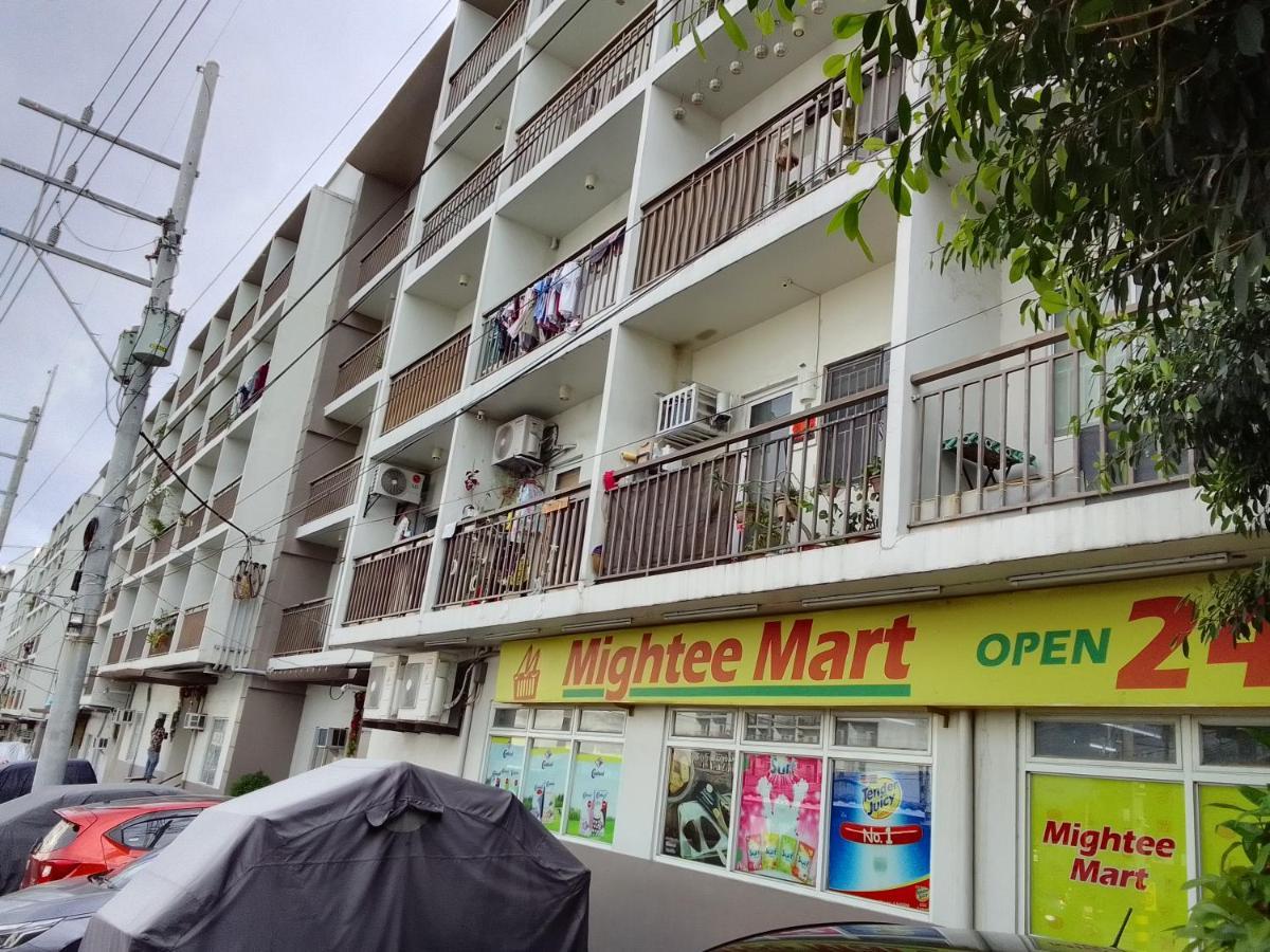 Emmanuel'S Service Apartment Near The Airport マニラ市 エクステリア 写真