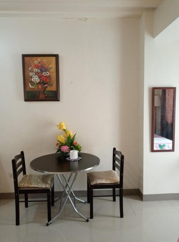 Emmanuel'S Service Apartment Near The Airport マニラ市 エクステリア 写真