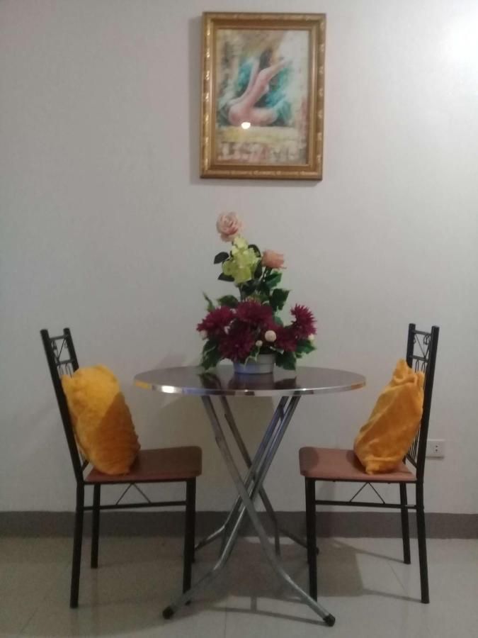 Emmanuel'S Service Apartment Near The Airport マニラ市 エクステリア 写真